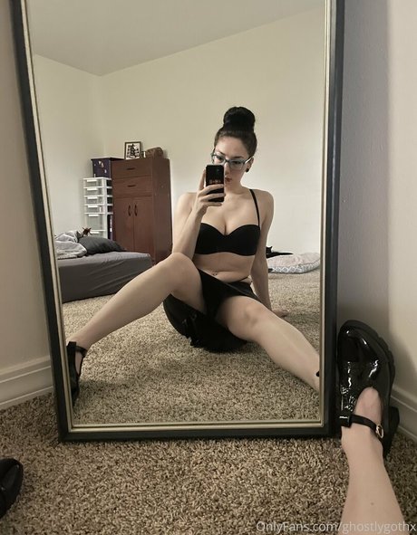 ghostlygothx étoile exclusive photo