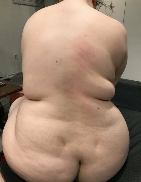 emiscutie étoile érotique galerie