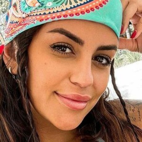 Lola Ortiz modèle chaud archive