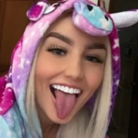 Sharonnikoll07 actrice exclusive galerie