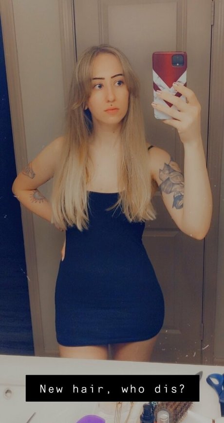 blamevalerie star du porno gratuite galeries