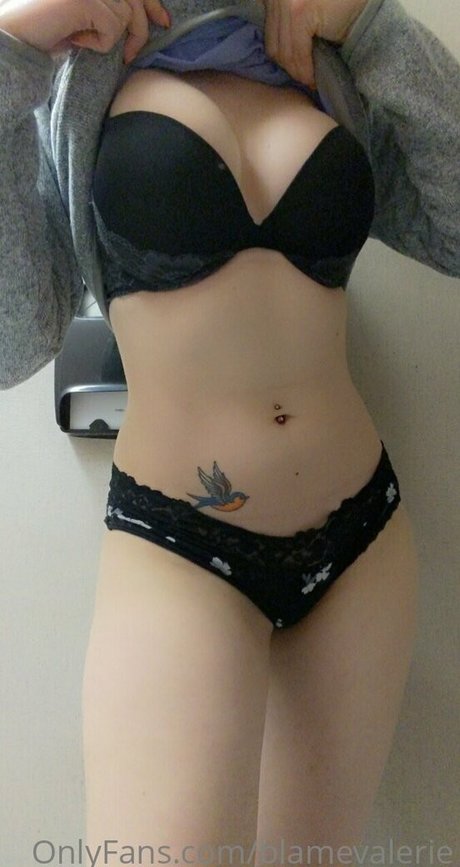 blamevalerie star du porno exclusive photo