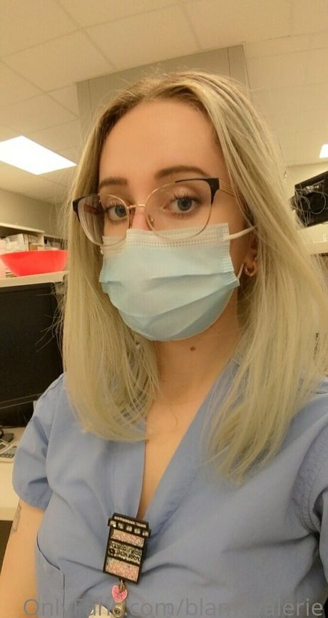 blamevalerie star du porno parfaite galerie