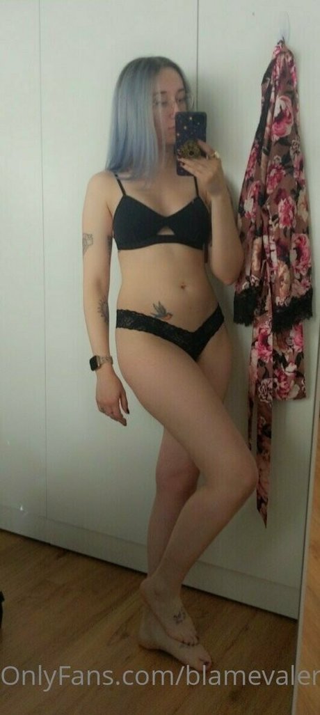 blamevalerie xxx star du porno image