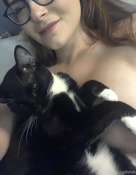 lucyshilohcam star du porno gratuit image