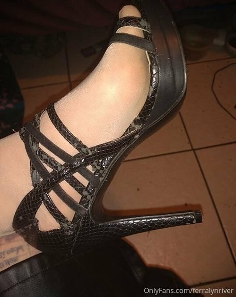 influenceur des médias sociaux onlyfans chaud et sexy image