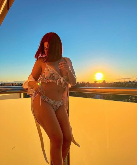 Silvana Vargas haut modèle galerie