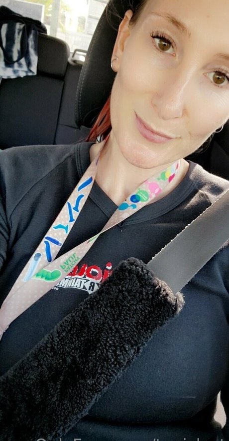 toniclust modèle magnifique des photos