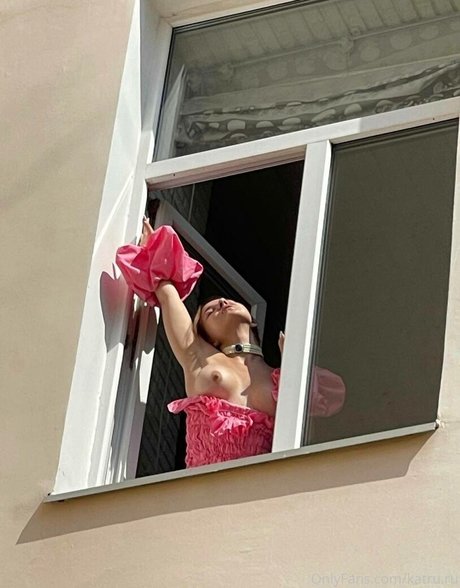 Katru ru actrice sexy des photos