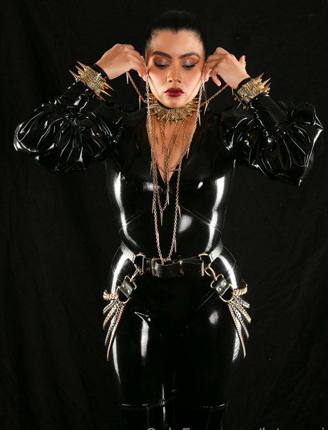 therubberbabe modèle parfait img