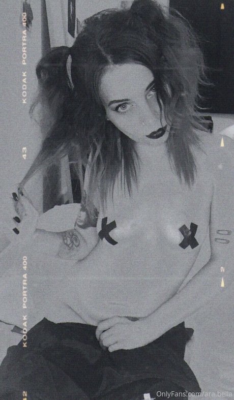 ara bella actrice xxx collection