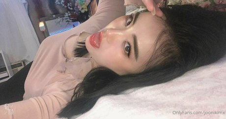 joonikimx actrice nue image