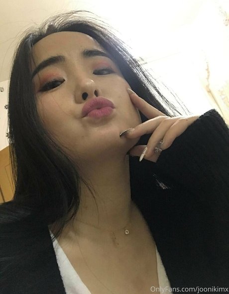 joonikimx modèle adulte galerie
