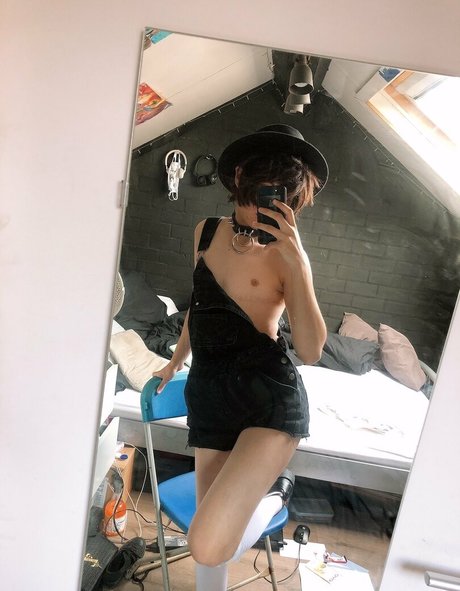 petite twink star pornographique photo