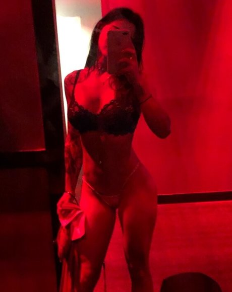 Kiana Marquez étoile xxx des photos