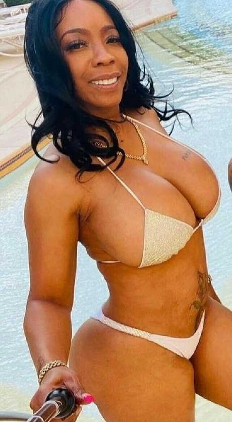 realbrickhousebody sexe star photo