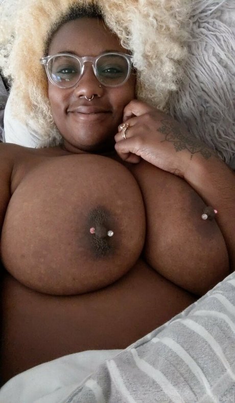 thothead actrice hd images