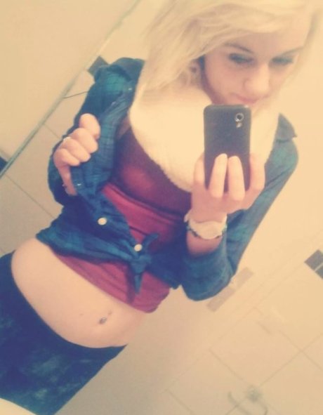 Gina gzuz actrice de grande qualité des photos