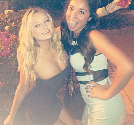 itssbriibitchh nus star du porno photo