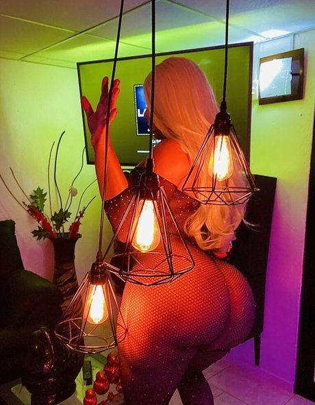 Coralba Tucson top star des photos