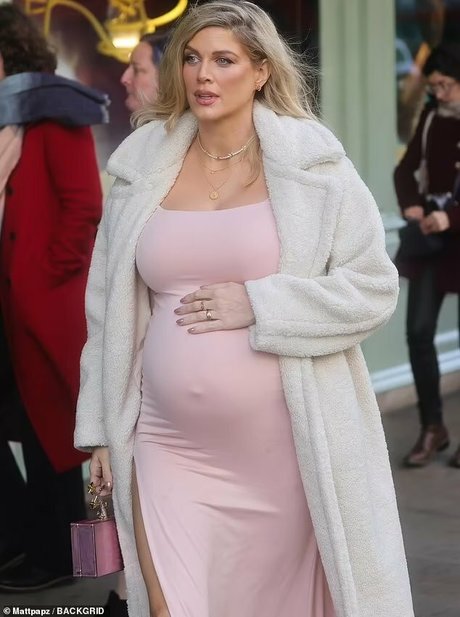 Ashley Louise James jolie star du porno images