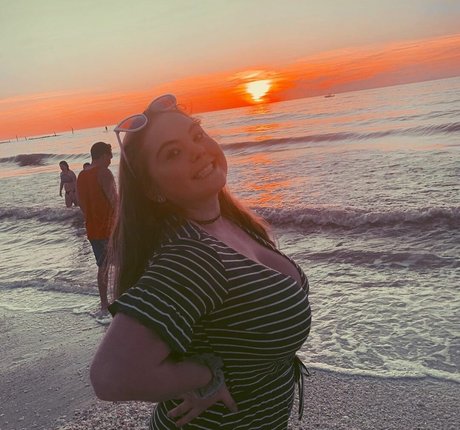 Amberly nus star du porno photo