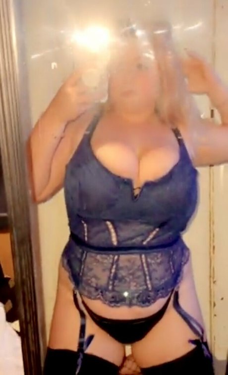 chatte solo uniquementfans le sexe meilleur image