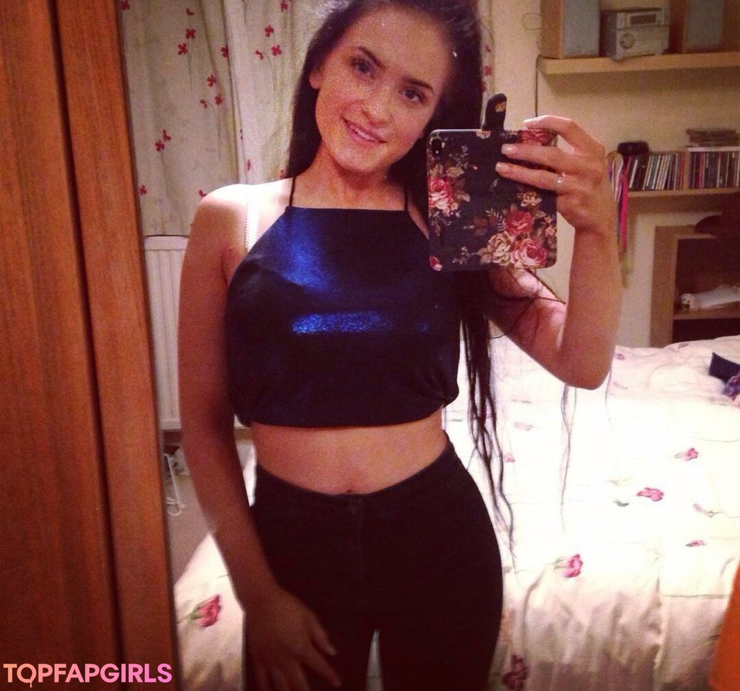 Laura Svensson sexe de star du porno archive