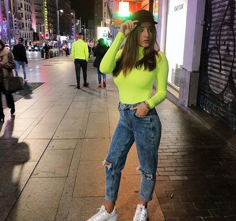 Noa Perets belle actrice img