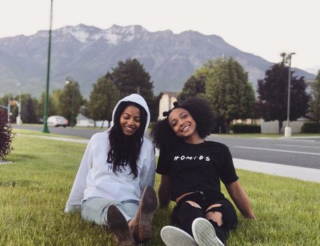 Camille Hyde étoile sympa images