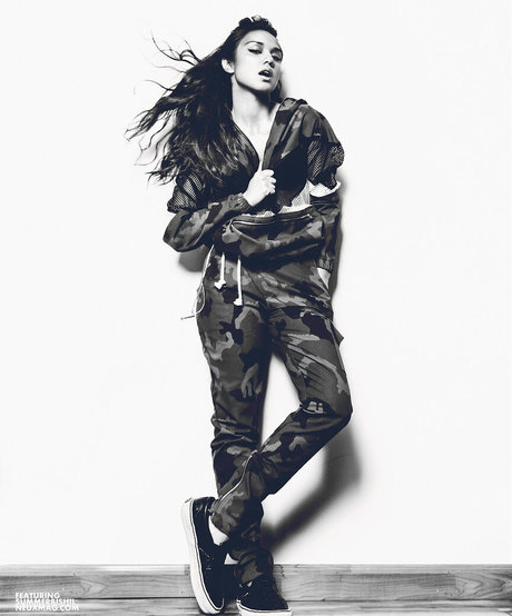 Summer Bishil art étoile images