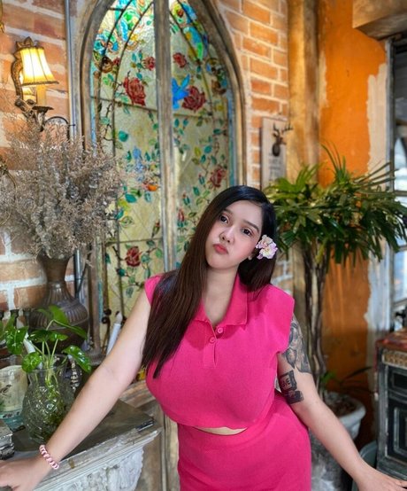 Yes Give nus de stars du porno photos