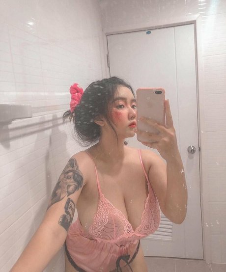 Yes Give modèle chaud galerie