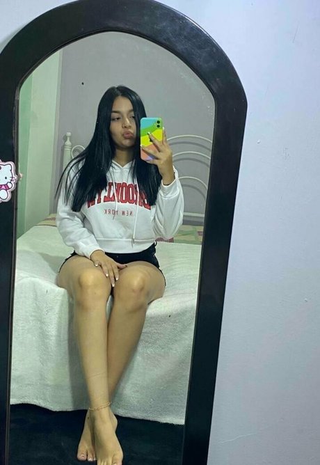 adripiecitos star du porno de haute qualité photo