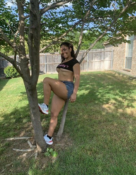 Nitu Sharma actrice exclusive img