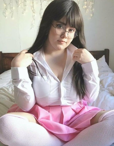 Lucillexs 2021 modèle magnifique photos