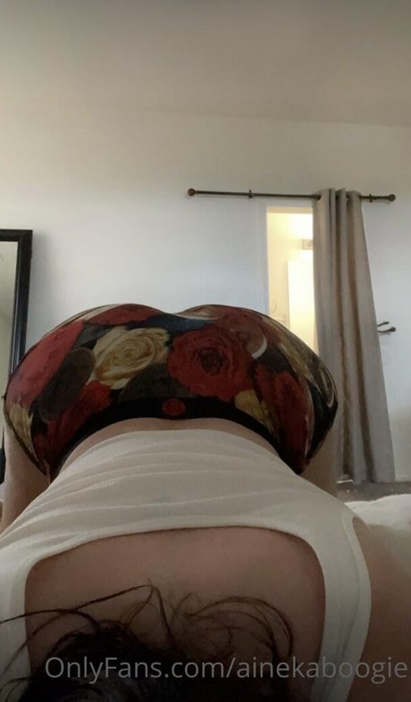 Ainek actrice de sexe photo