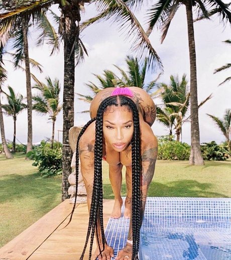 flyyytattedsky star du sexe photo