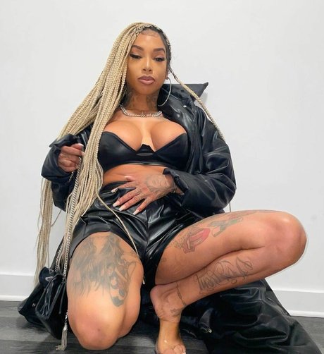 flyyytattedsky art star du porno photos