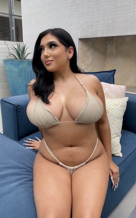 lyncocoo modèle pornographique img