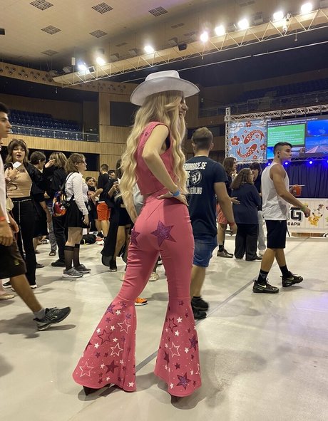 MaryCipher Cosplay haut de star du porno photo