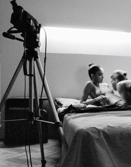 Klaudia El Dursi actrice nue image