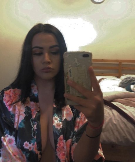 glitterxkittenx actrice parfaite img