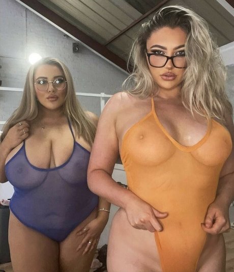 This is laura actrice libre img