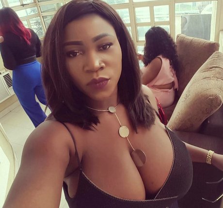 The only sweetyville star du porno belle img