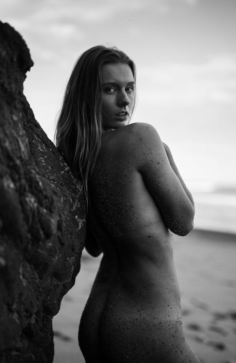 _sidneyann_ actrice xxx galerie