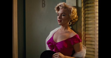 gros seins ébène onlyfans art gratuit galerie