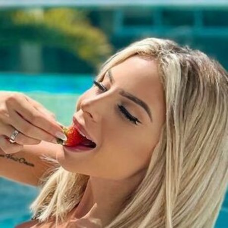 Leticia Longati modèle sympa image