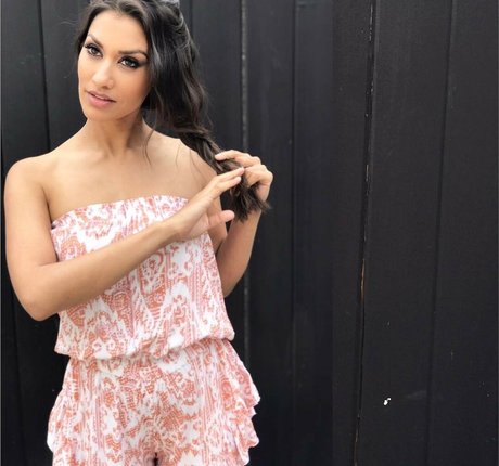 ébène joi onlyfans sexy belle photo