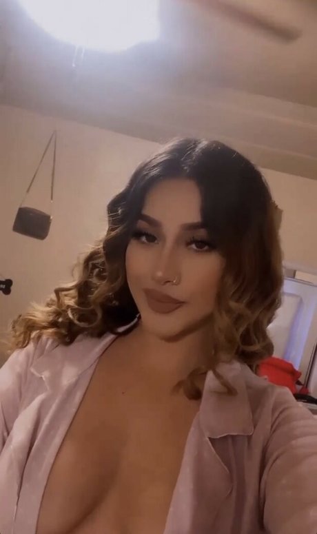 Latina California Girl modèle artistique photos